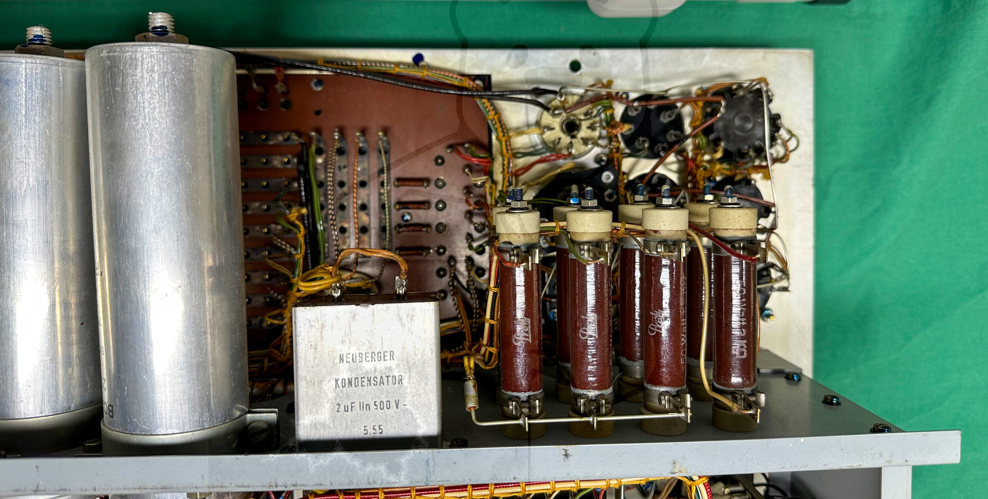 Neuberger RPM370-1 - Innenaufbau